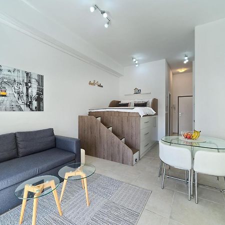 Terrace Apartment Danny Каштела Экстерьер фото